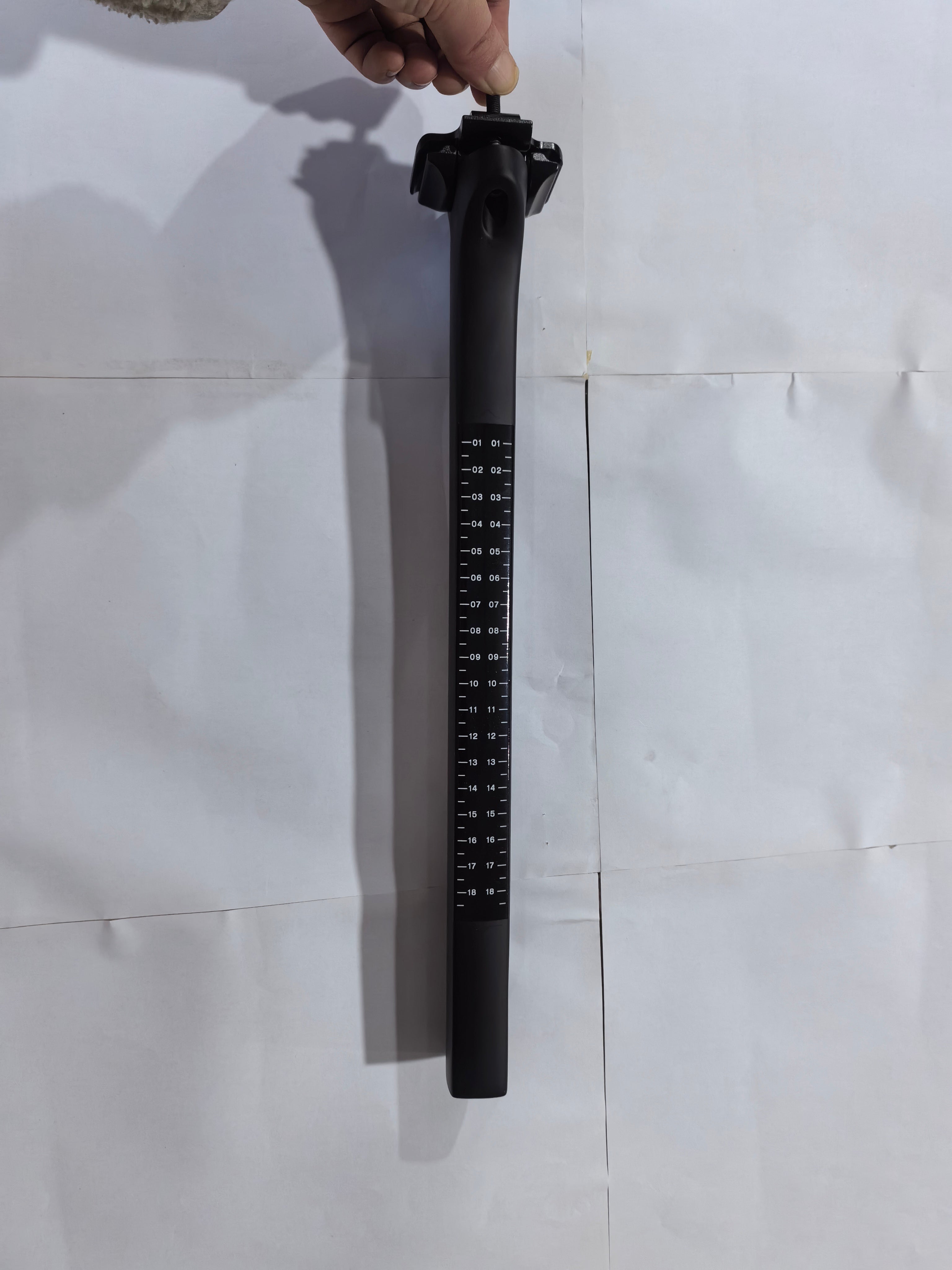 Carbon Fiber Aero Seatpost for Twitter R18 Road Bike