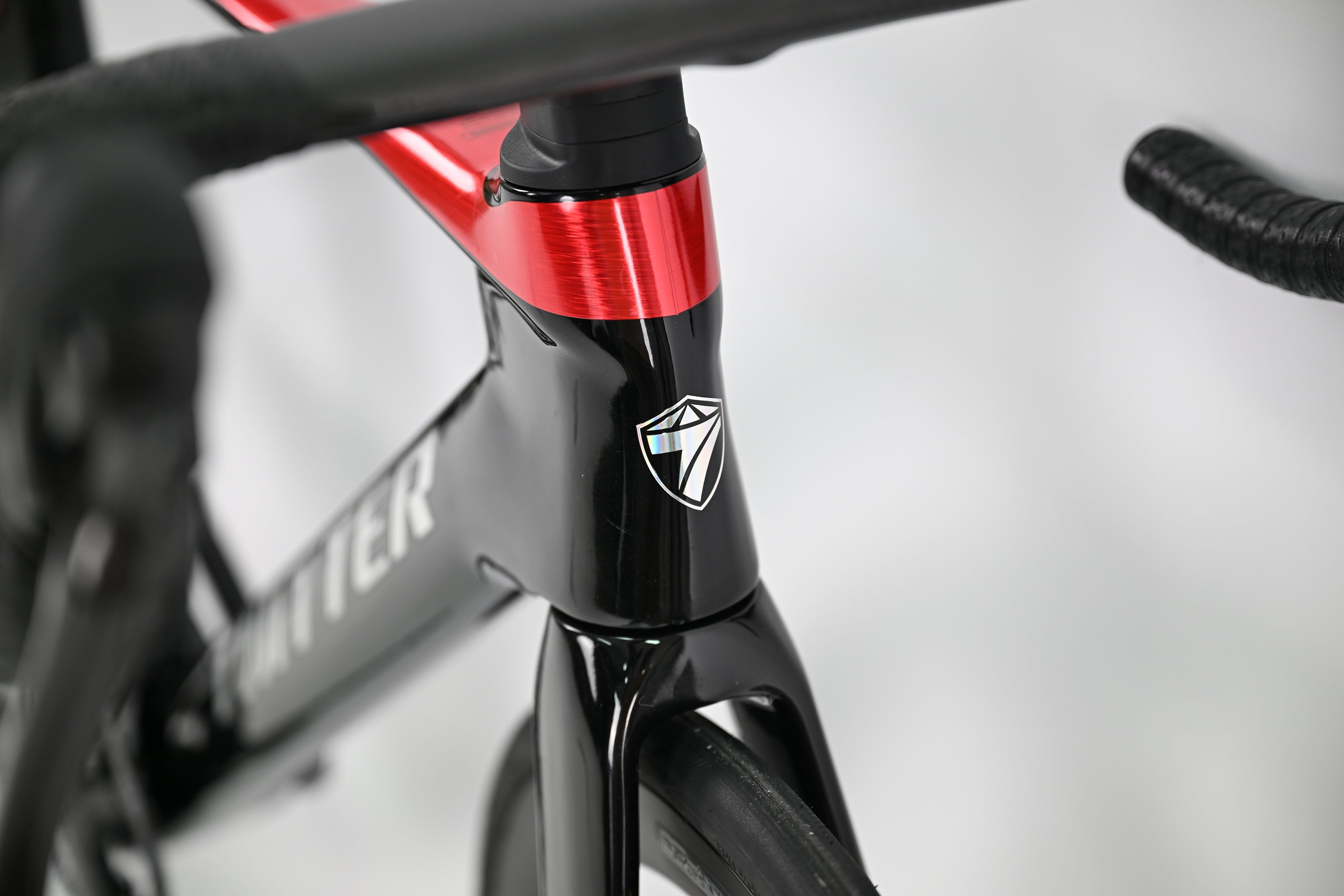 R5 Pro - Term - Carbon Road Bike