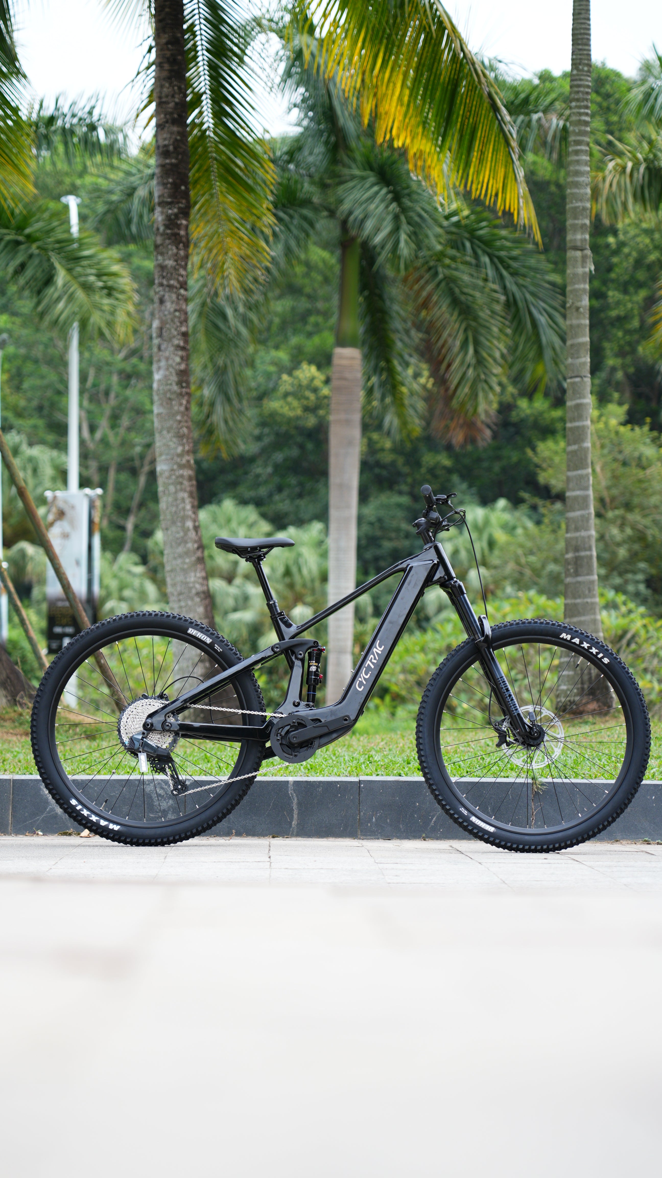EM19 - Cyctrac Electric Mountain Bikes