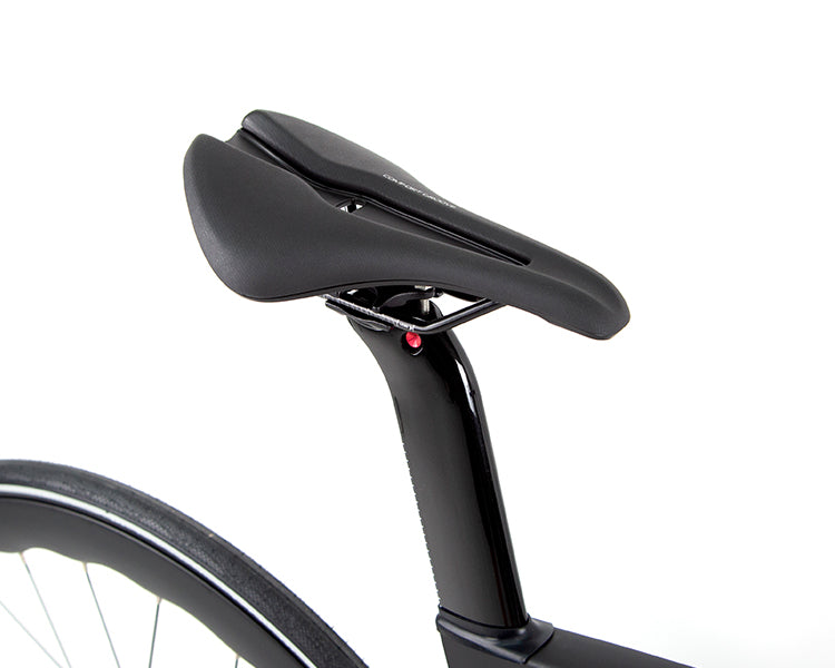 CYCLONE PRO 2025 - SHIMANO 105 24 Speed - Carbon Road Bike CYCLONE PRO 2025 - SHIMANO 105 24 Speed - Carbon Road Bike