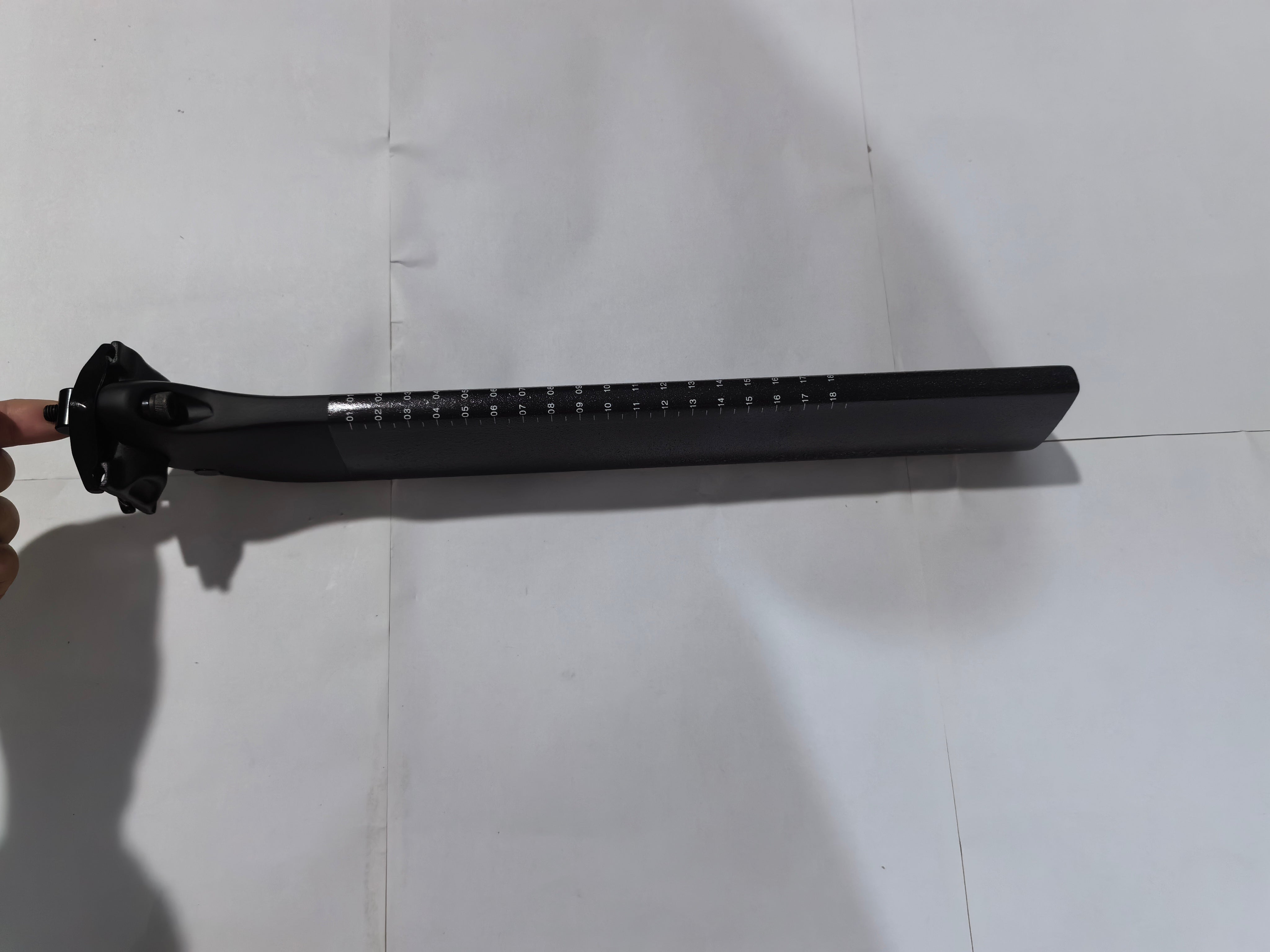 Carbon Fiber Aero Seatpost for Twitter R5 / R10 / R12 Road Bikes