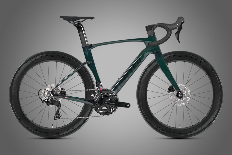 Cyclone 3rd (3K ED) — 3K Gloss Green, studio gray