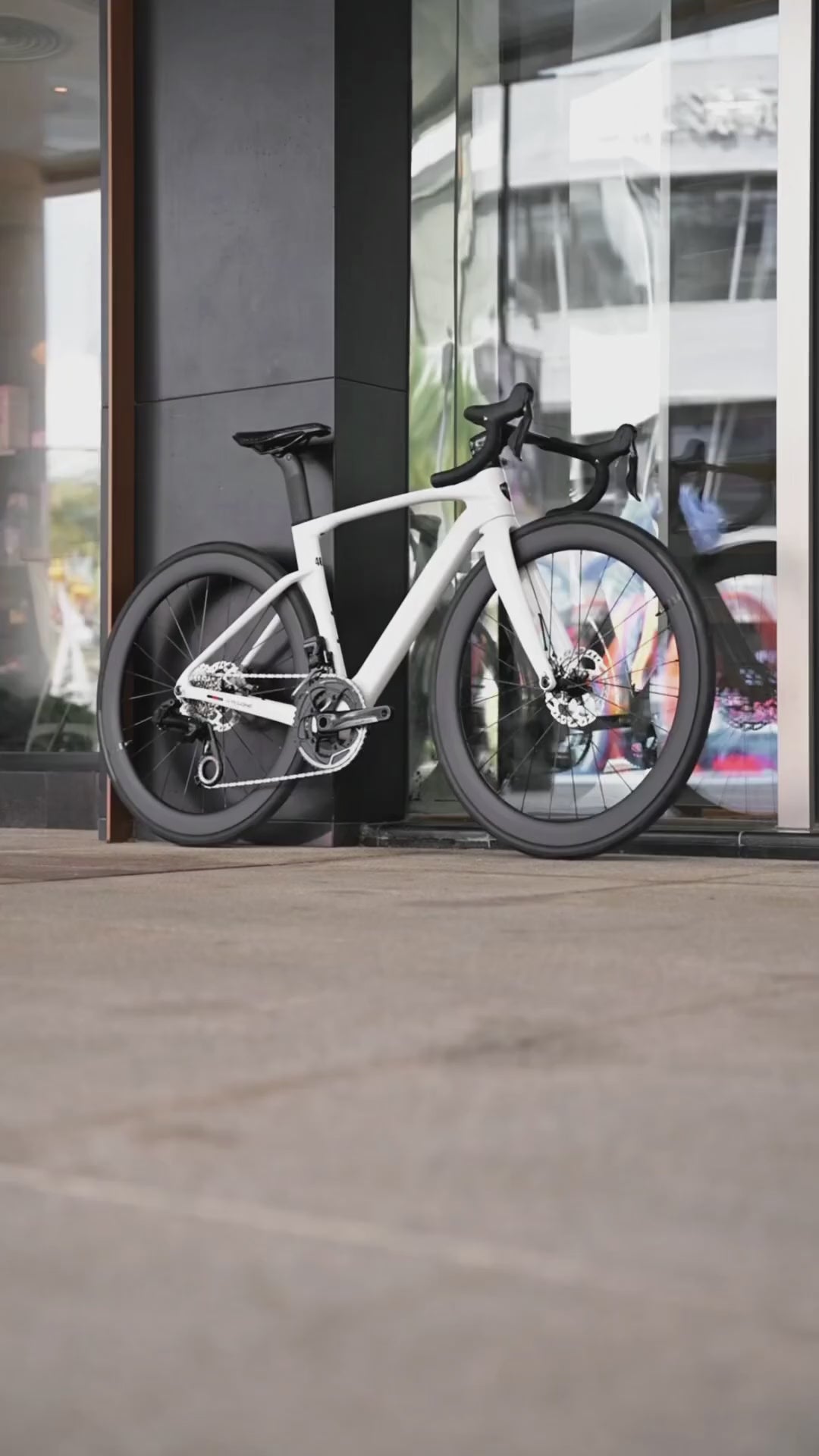 Cyclone - 3rd (R7120 Small) Carbon Road Bike | Twitter Bikes